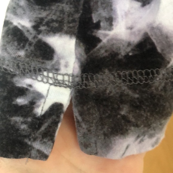 Simply Vera Wang Tank Top - Picture 4 of 11